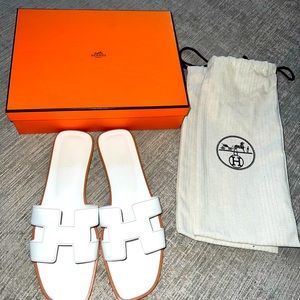 Hermes Oran Sandal 42